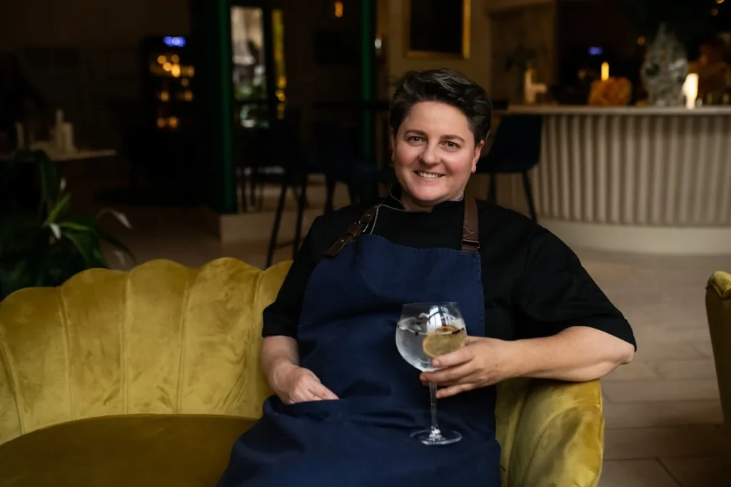 Kiss Mariann, a KisstheChef és az OMA projekt alapítója Kiss Mariann, a KisstheChef és az OMA projekt alapítója